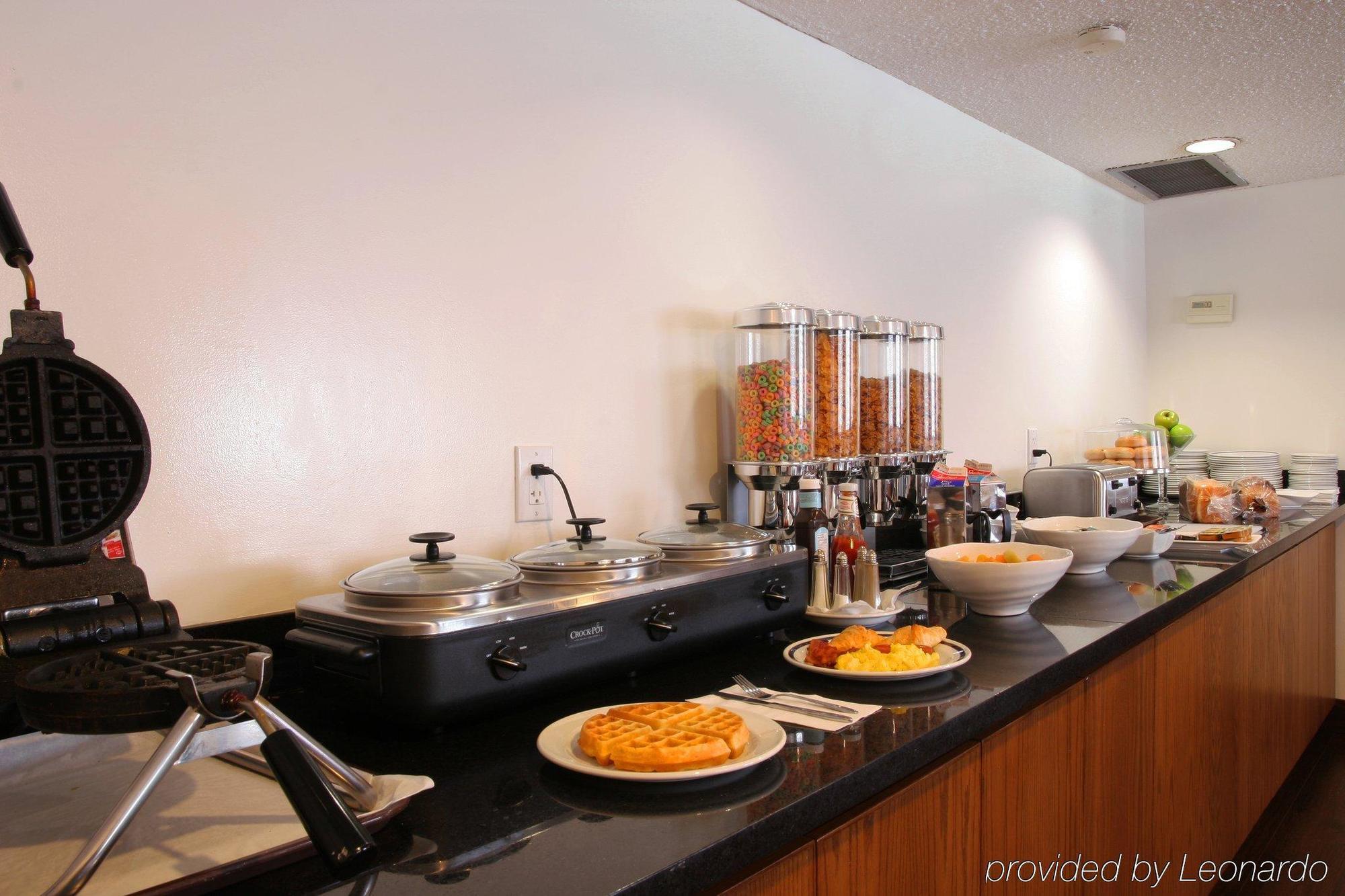 Admiral Inn Burlington Restoran gambar