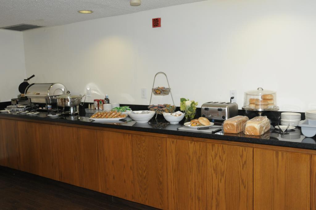 Admiral Inn Burlington Luaran gambar